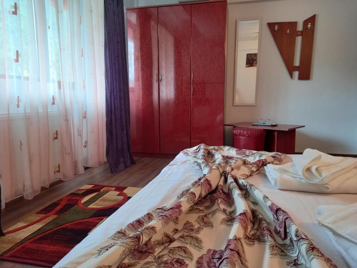Hotel Elite באיילה הרקולנדה מראה חיצוני תמונה