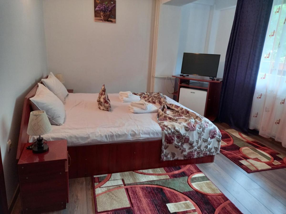 Hotel Elite באיילה הרקולנדה מראה חיצוני תמונה